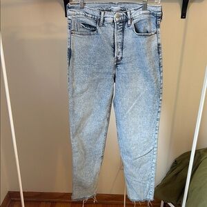 Old Navy Sky-Hi Straight Jeans